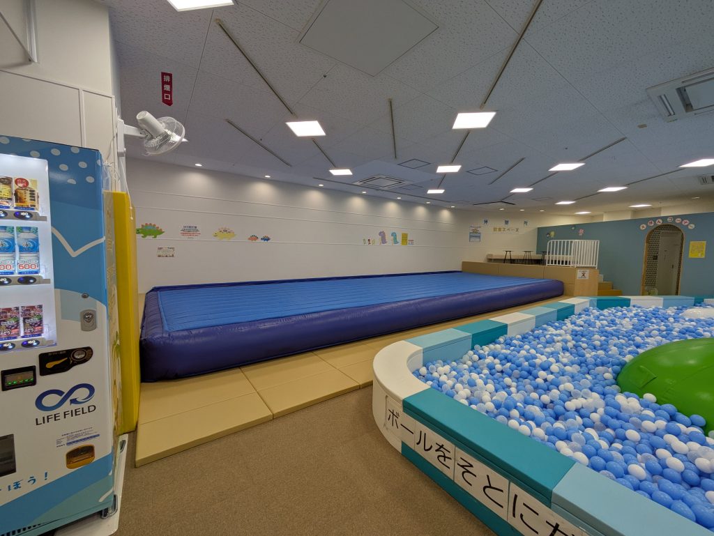 4月8日(水)リニューアルオープン!!